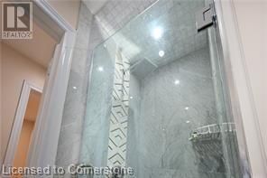 48 LARCHWOOD CIRCLE Image 24