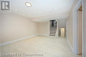 48 LARCHWOOD CIRCLE Image 26