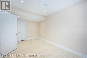 48 LARCHWOOD CIRCLE Image 31