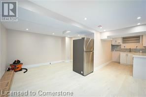 48 LARCHWOOD CIRCLE Image 37