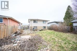 48 LARCHWOOD CIRCLE Image 47
