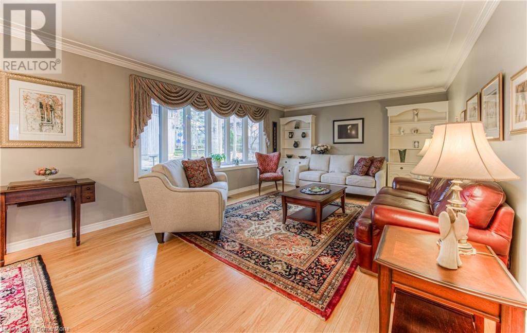 173 RIPPLEWOOD CRESCENT Image 10