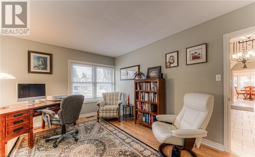173 RIPPLEWOOD CRESCENT Image 16