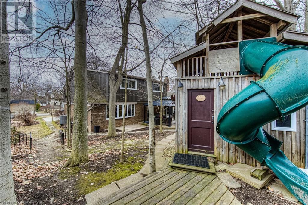 173 RIPPLEWOOD CRESCENT Image 38