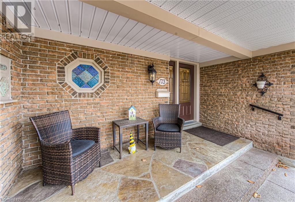 173 RIPPLEWOOD CRESCENT Image 4
