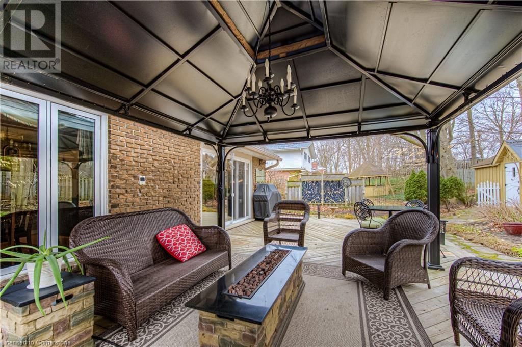 173 RIPPLEWOOD CRESCENT Image 44