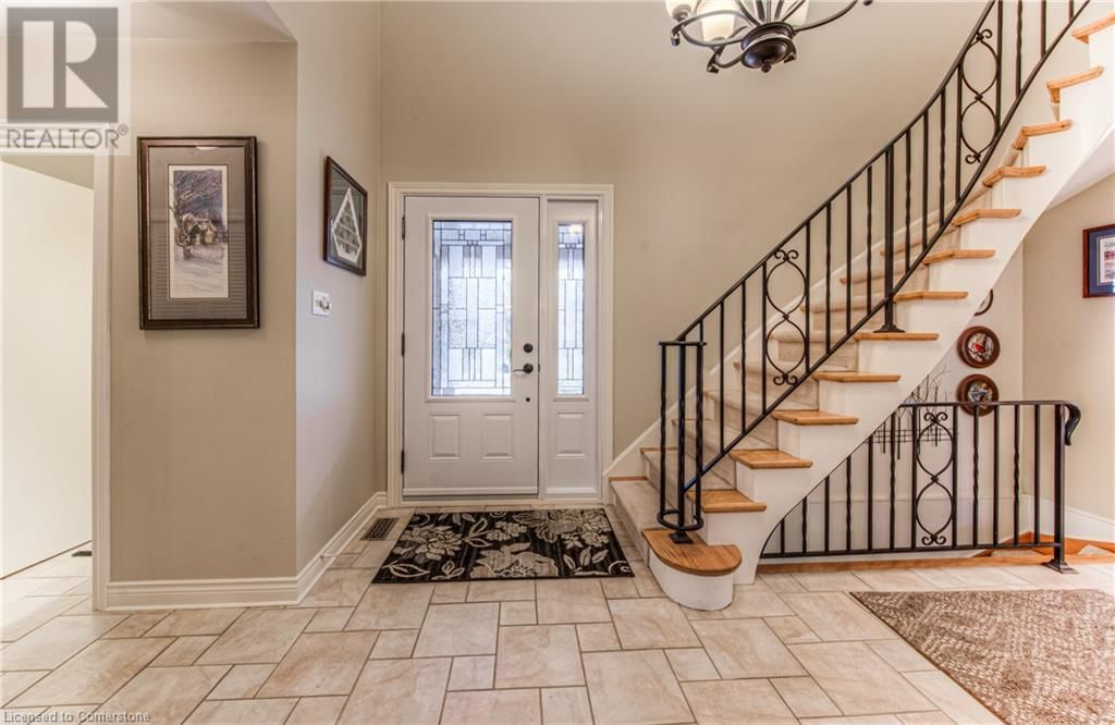 173 RIPPLEWOOD CRESCENT Image 5