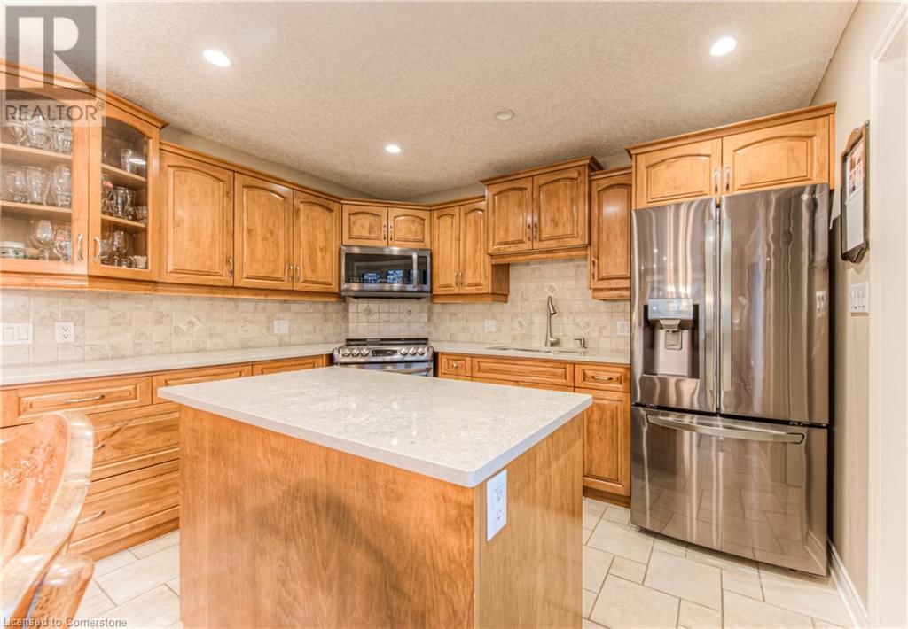 173 RIPPLEWOOD CRESCENT Image 9