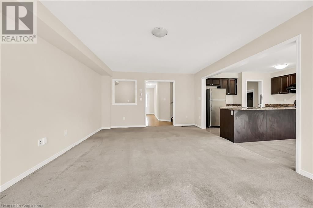 36 SUMAC DRIVE Image 10