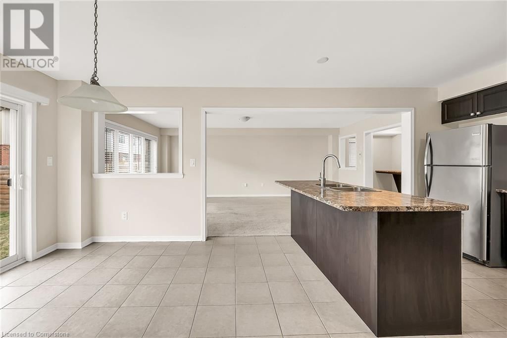 36 SUMAC DRIVE Image 19