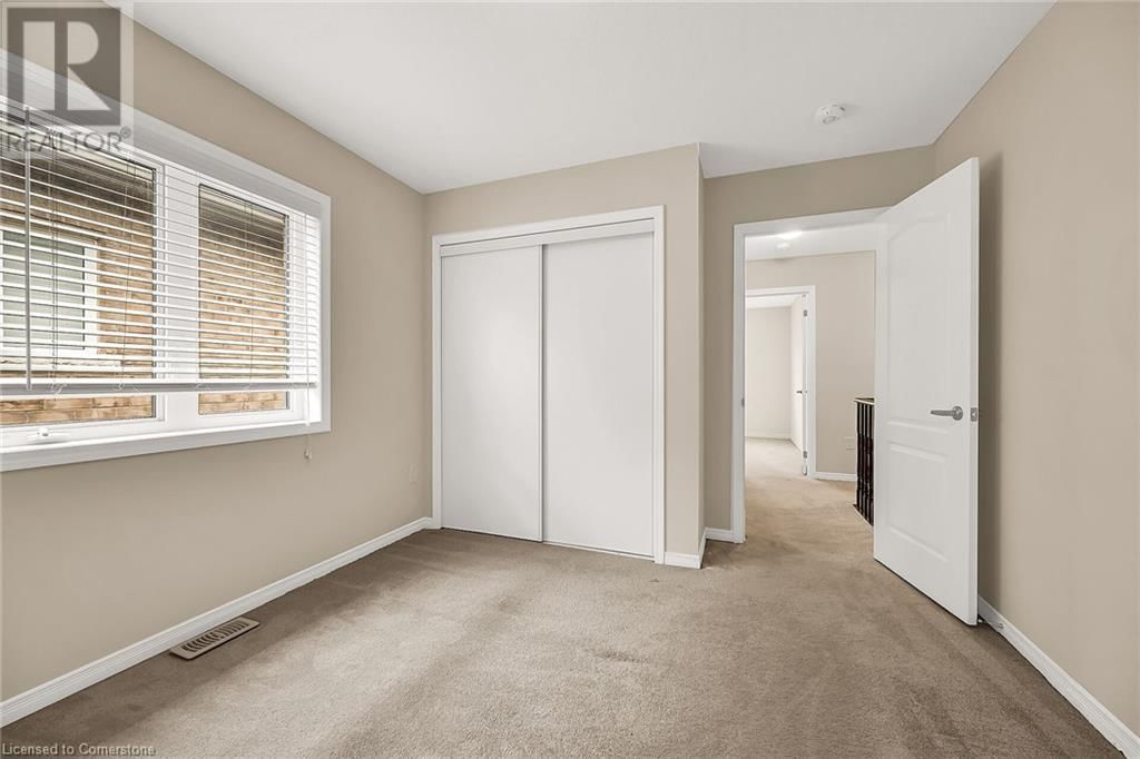 36 SUMAC DRIVE Image 37