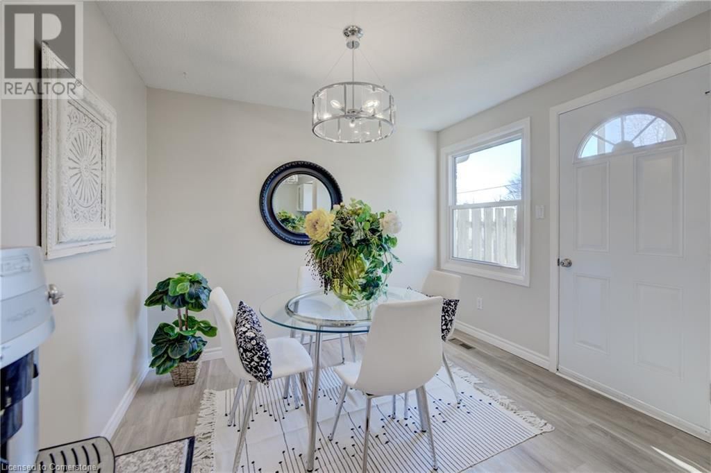 29 - 165 GREEN VALLEY DRIVE Image 18