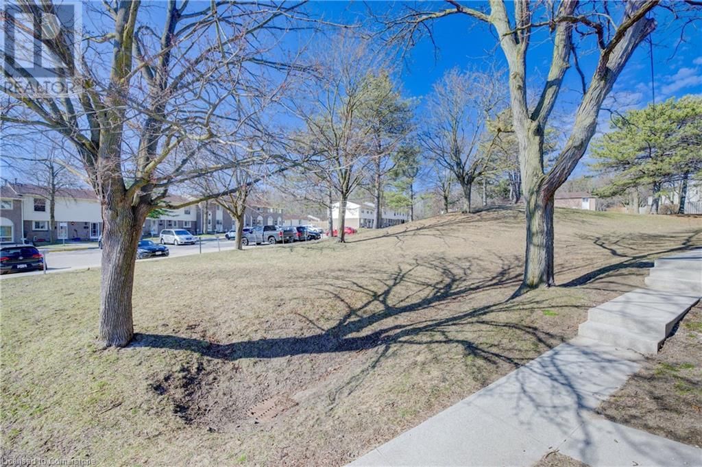 29 - 165 GREEN VALLEY DRIVE Image 39