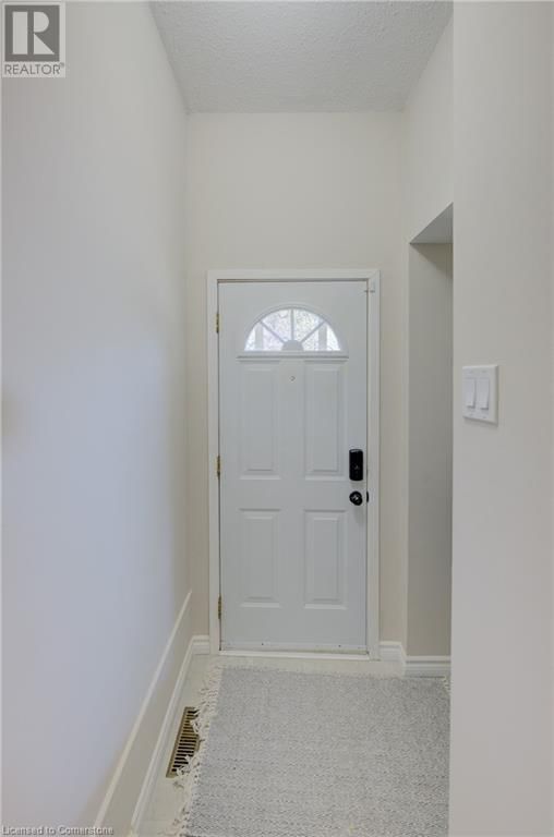 29 - 165 GREEN VALLEY DRIVE Image 4