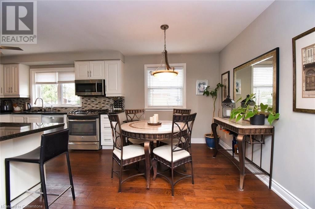 733 ASHLEY AVENUE Image 15