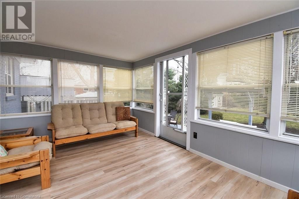 733 ASHLEY AVENUE Image 20