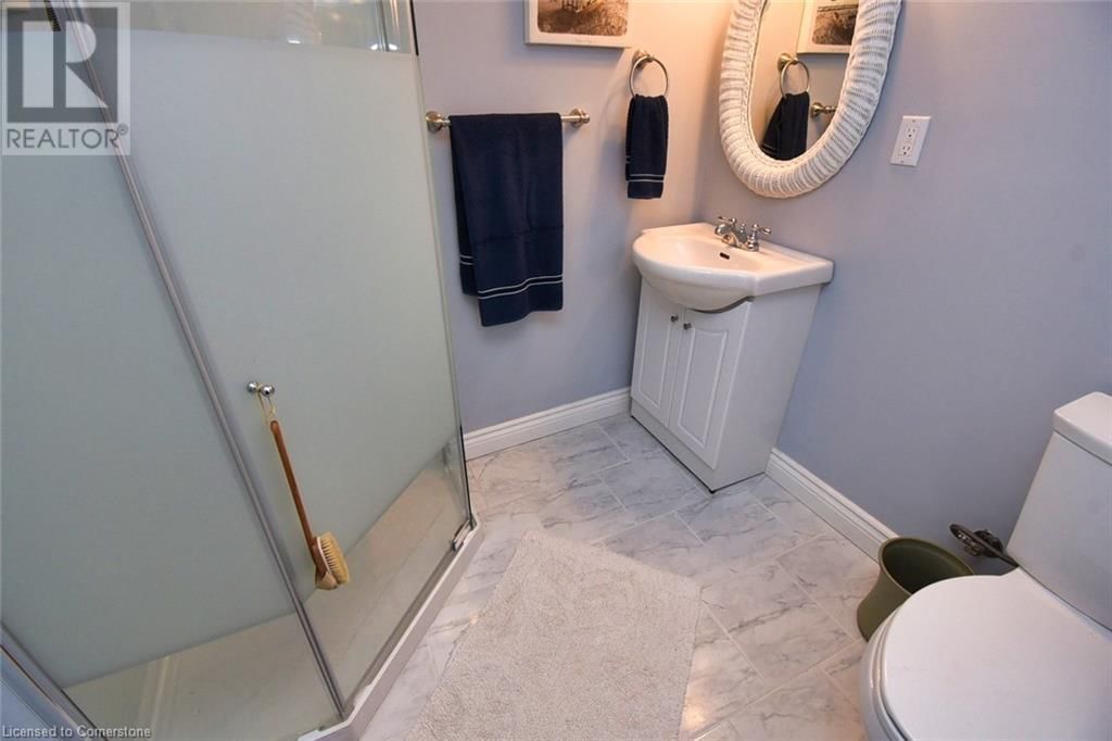 733 ASHLEY AVENUE Image 29