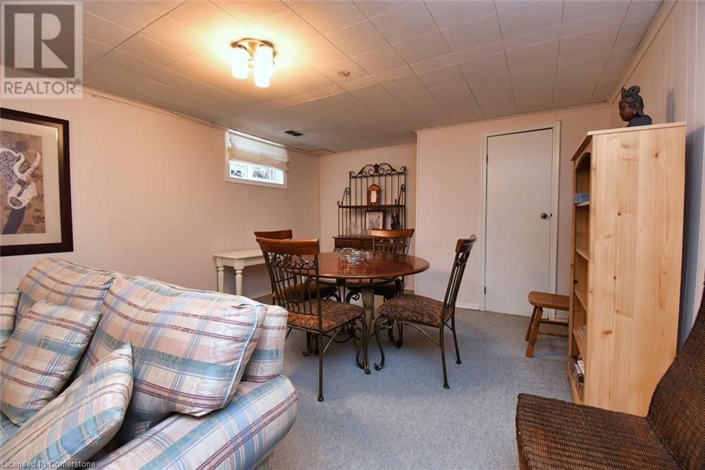 733 ASHLEY AVENUE Image 33