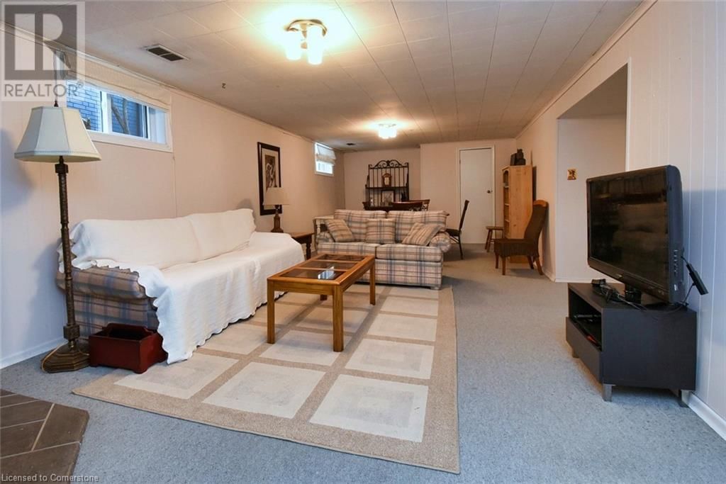 733 ASHLEY AVENUE Image 36