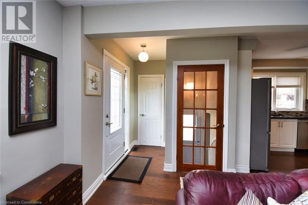 733 ASHLEY AVENUE Image 5