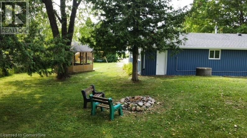38 MACPHERSON CRESCENT Image 36
