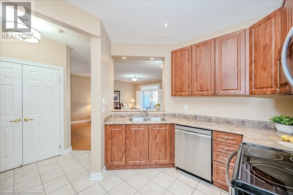 105 - 443 CENTENNIAL FOREST DRIVE Image 10