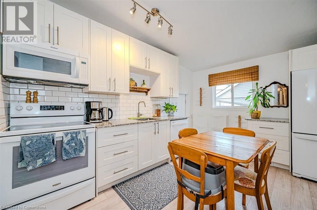 51 FAIRVIEW AVENUE Image 19