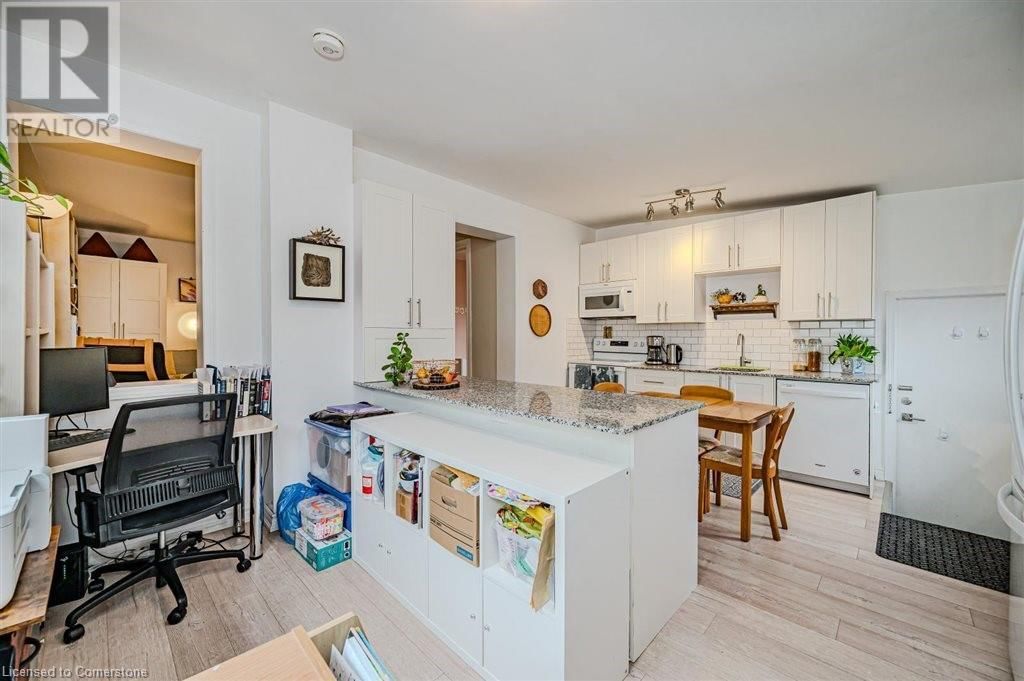 51 FAIRVIEW AVENUE Image 24