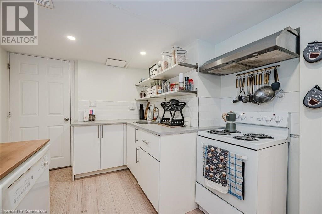 51 FAIRVIEW AVENUE Image 27