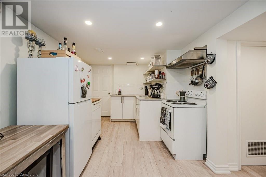 51 FAIRVIEW AVENUE Image 28
