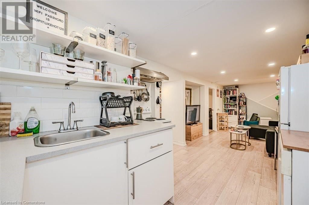 51 FAIRVIEW AVENUE Image 29