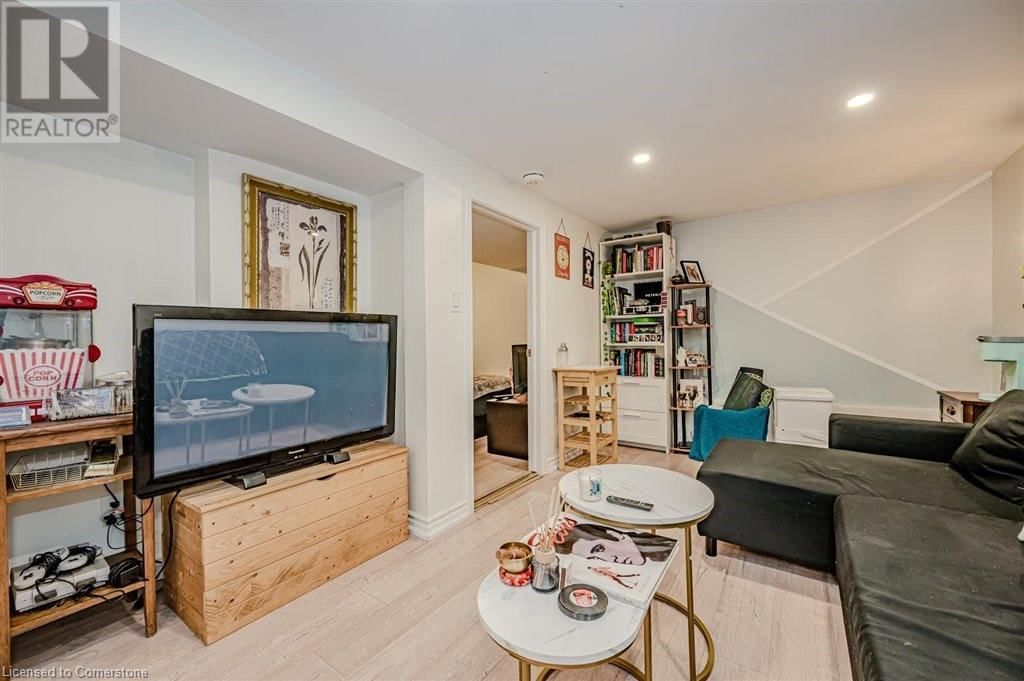 51 FAIRVIEW AVENUE Image 31