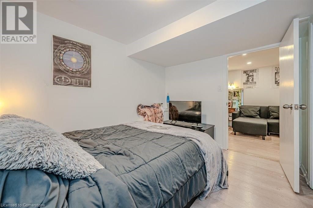 51 FAIRVIEW AVENUE Image 34
