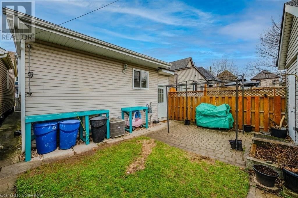 51 FAIRVIEW AVENUE Image 38