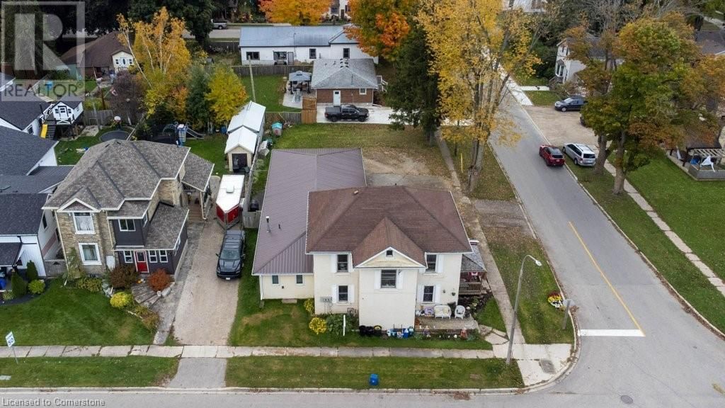 410 QUEEN STREET SOUTH Image 43