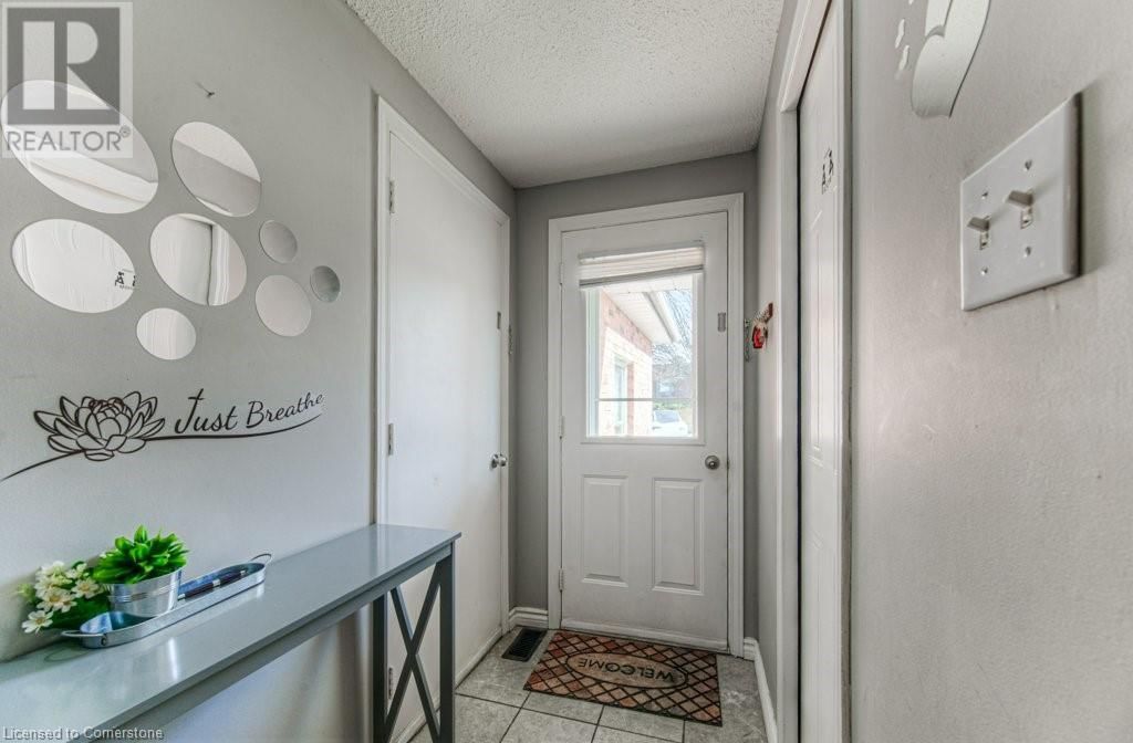 92 HIGHLAND CRESCENT Image 2