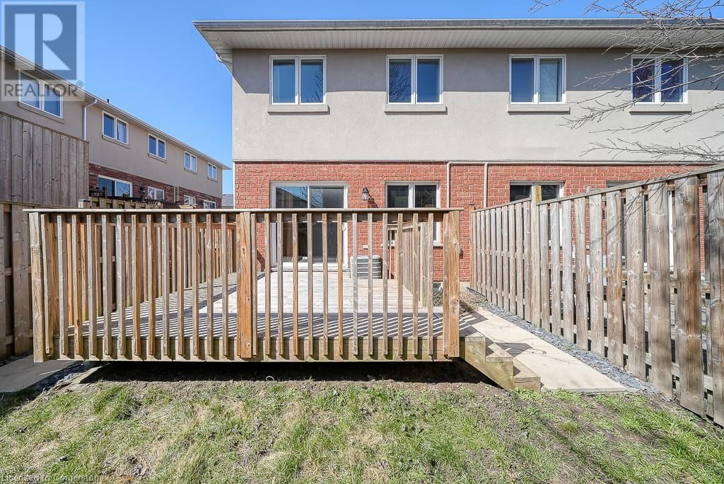 67 - 20 MCCONKEY CRESCENT Image 36