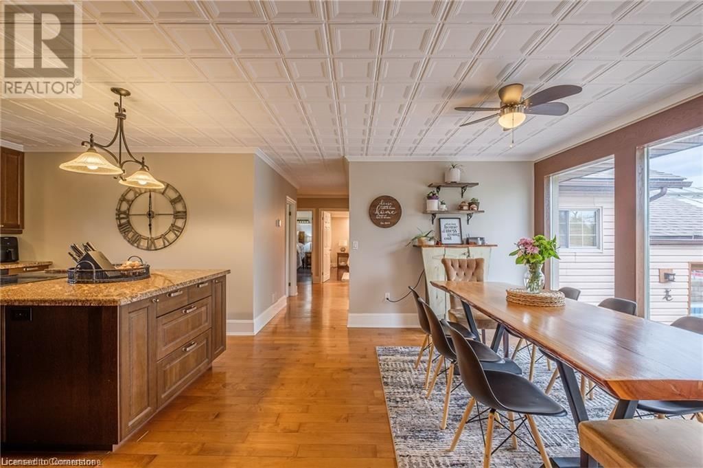 6696 CANBOROUGH ROAD Image 12