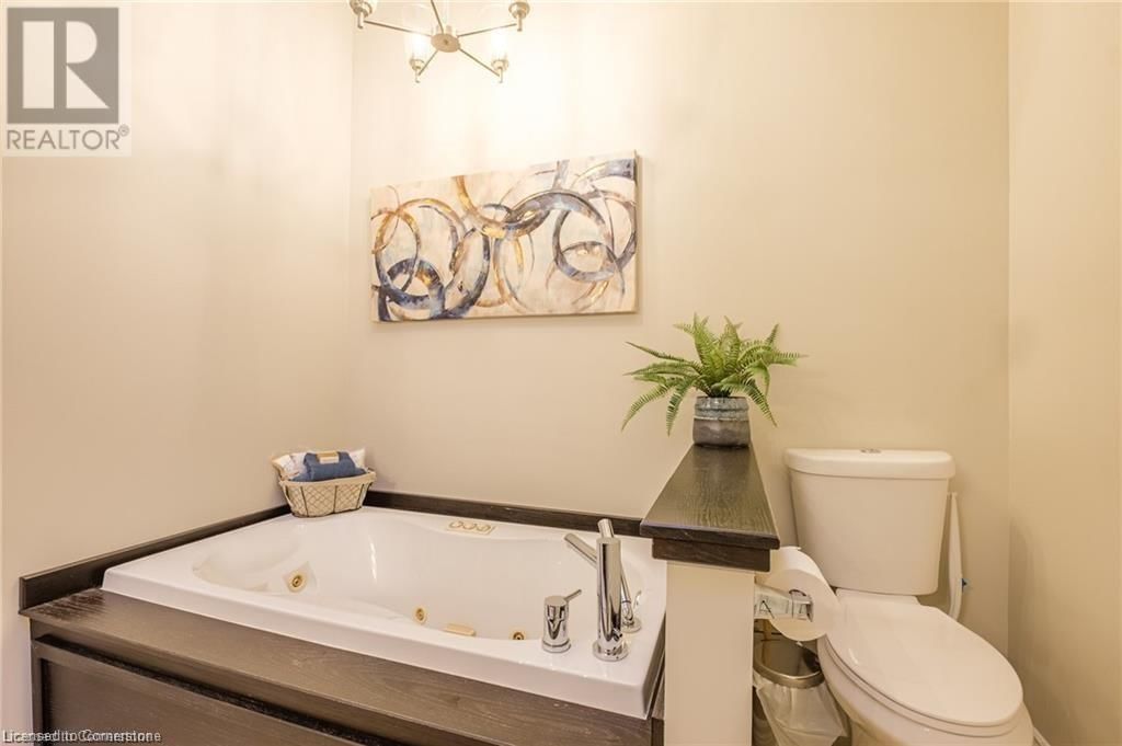 6696 CANBOROUGH ROAD Image 22