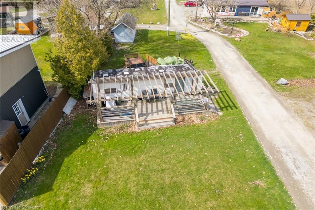 307 LAKESHORE ROAD Image 17