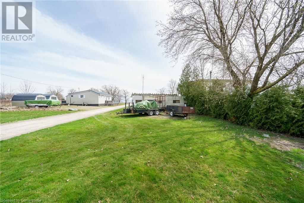 307 LAKESHORE ROAD Image 3