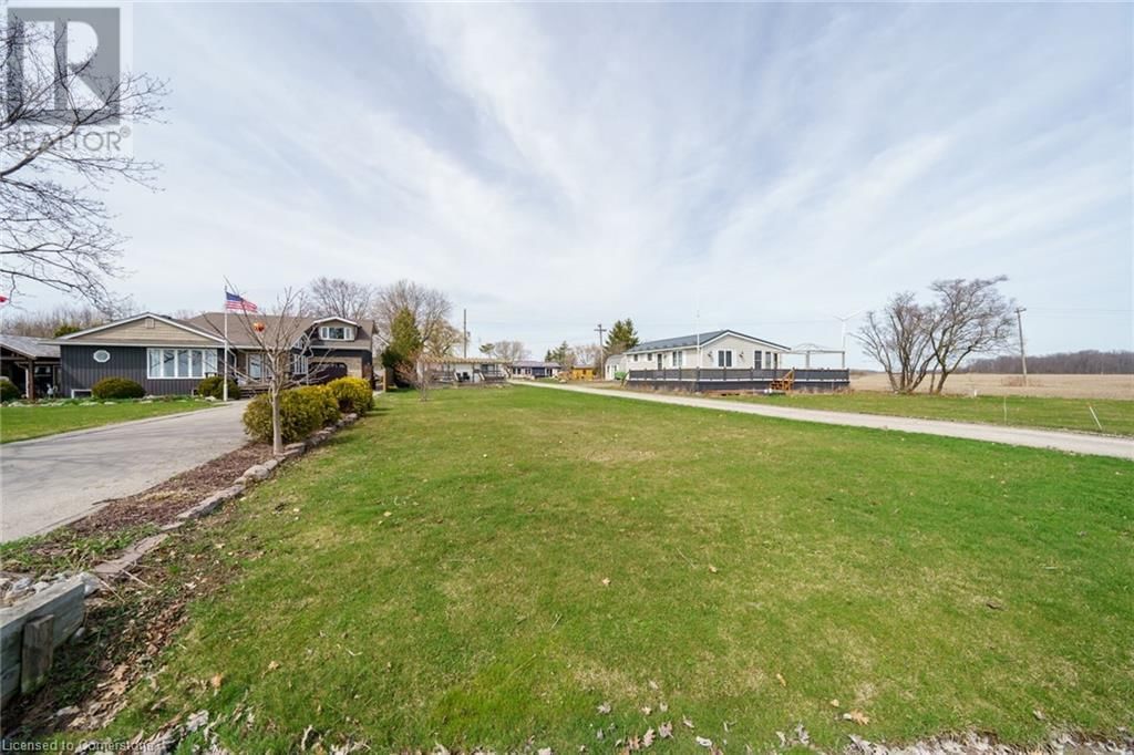 307 LAKESHORE ROAD Image 5