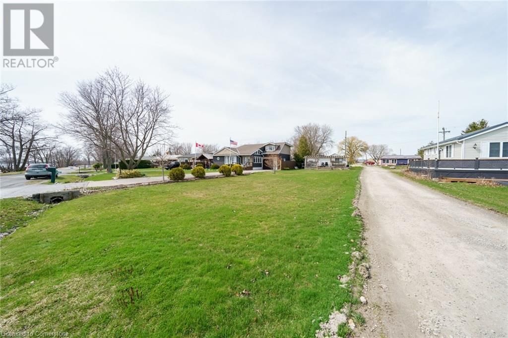 307 LAKESHORE ROAD Image 6