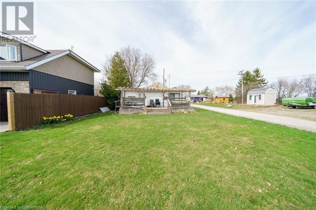 307 LAKESHORE ROAD Image 8