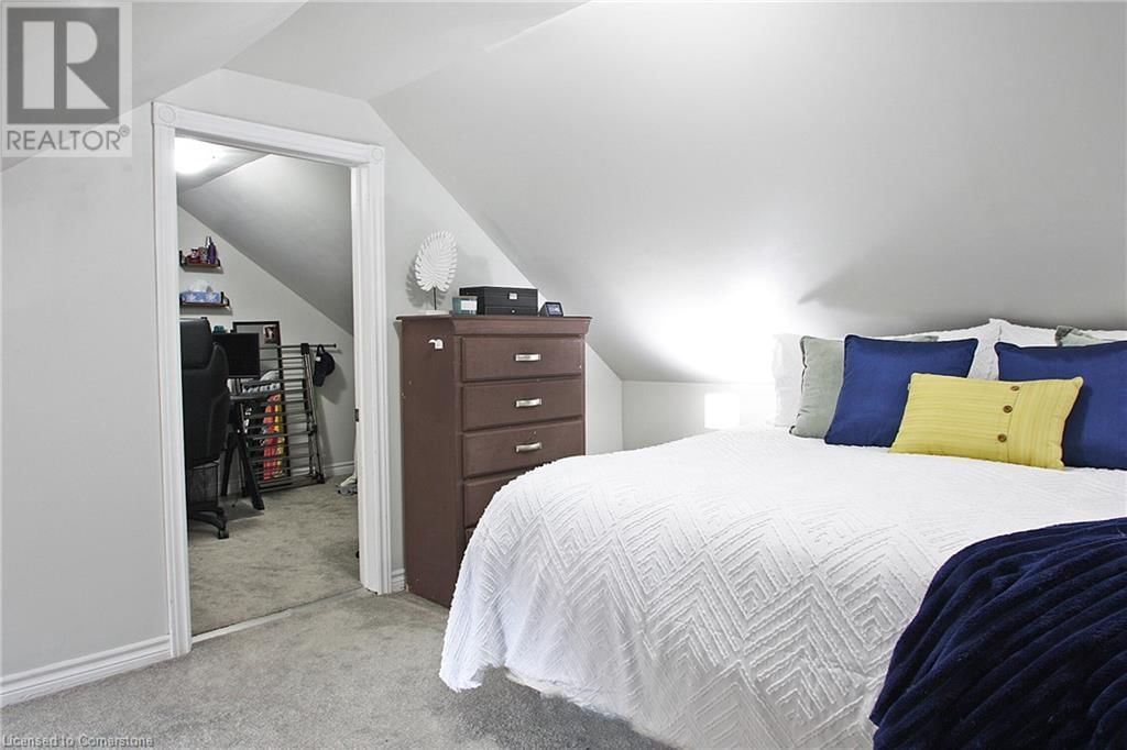 129 BIRGE STREET Image 27