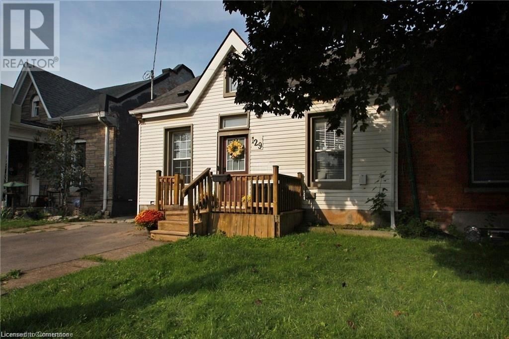 129 BIRGE STREET Image 3