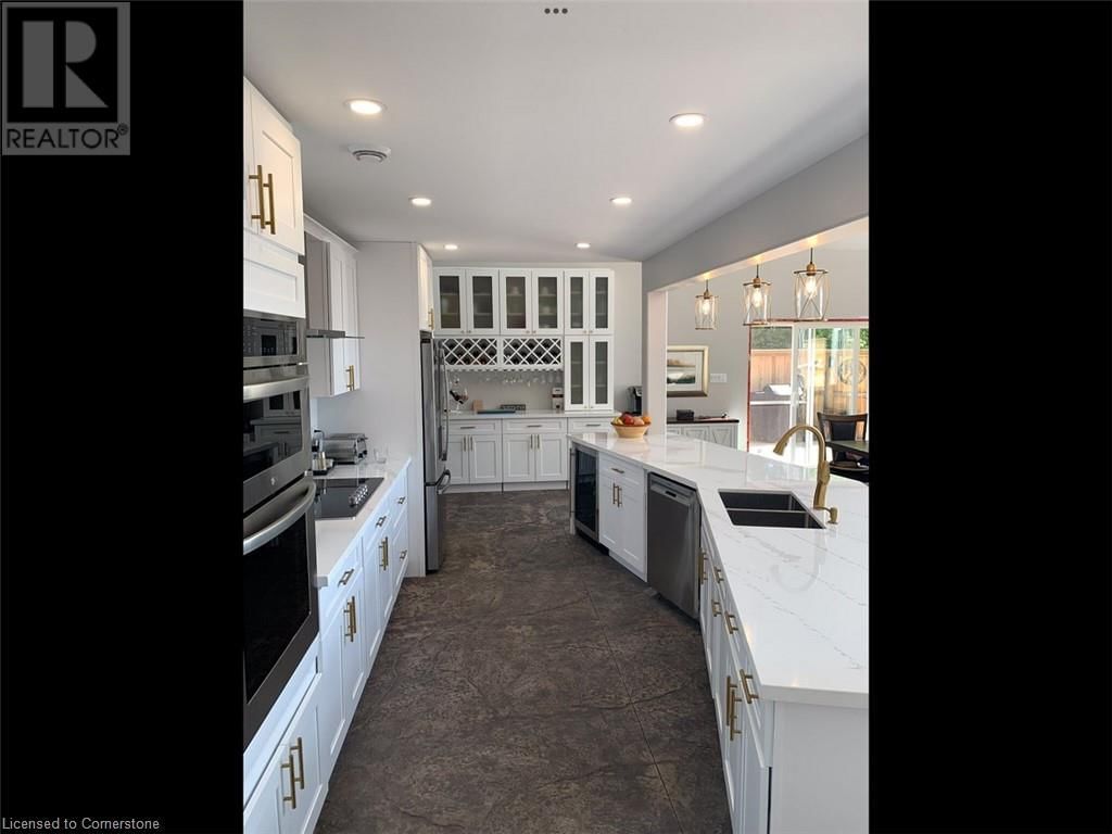 12 BIRCHWOOD DRIVE Image 18