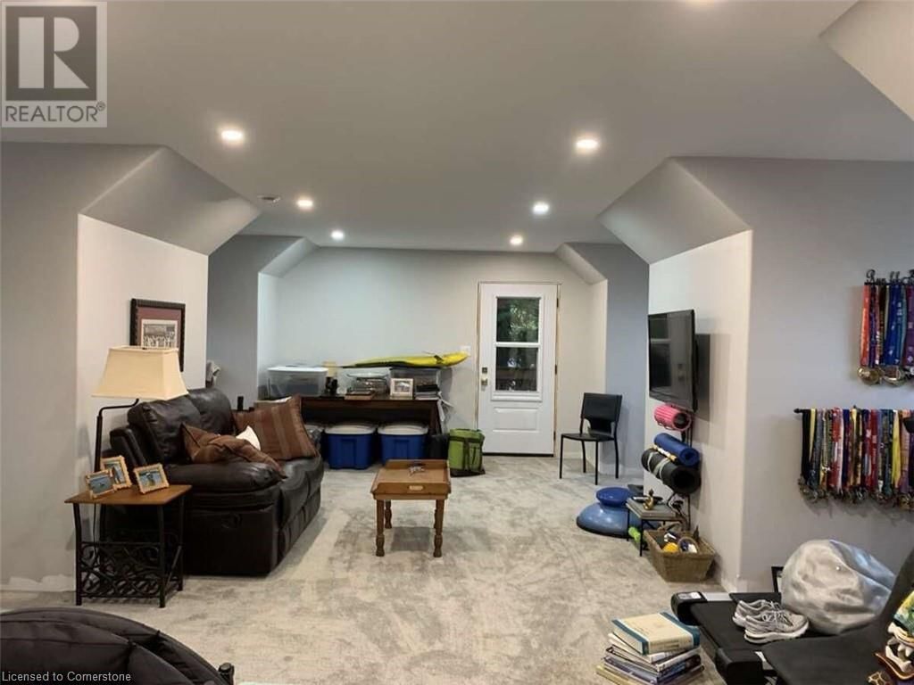 12 BIRCHWOOD DRIVE Image 42
