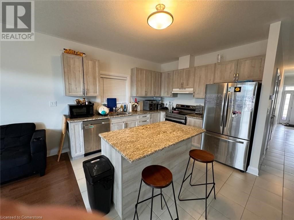 653 BENNINGER DRIVE Image 2