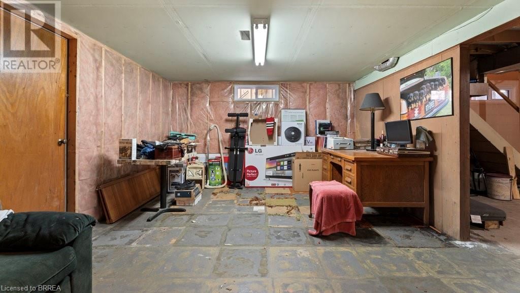 82 SOMERSET ROAD Image 26